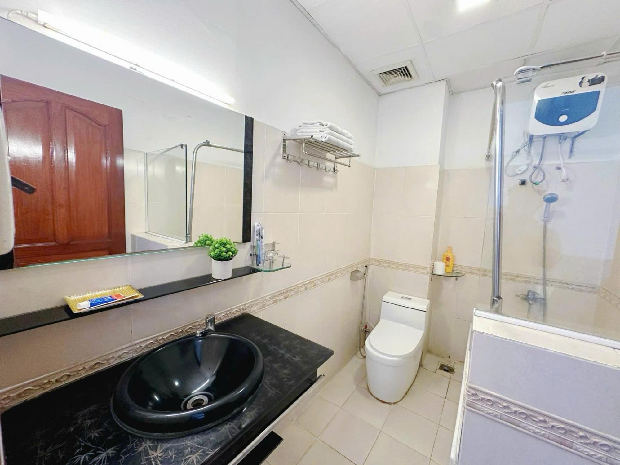 H79 Hotel Ho Chi Minh City Exterior photo